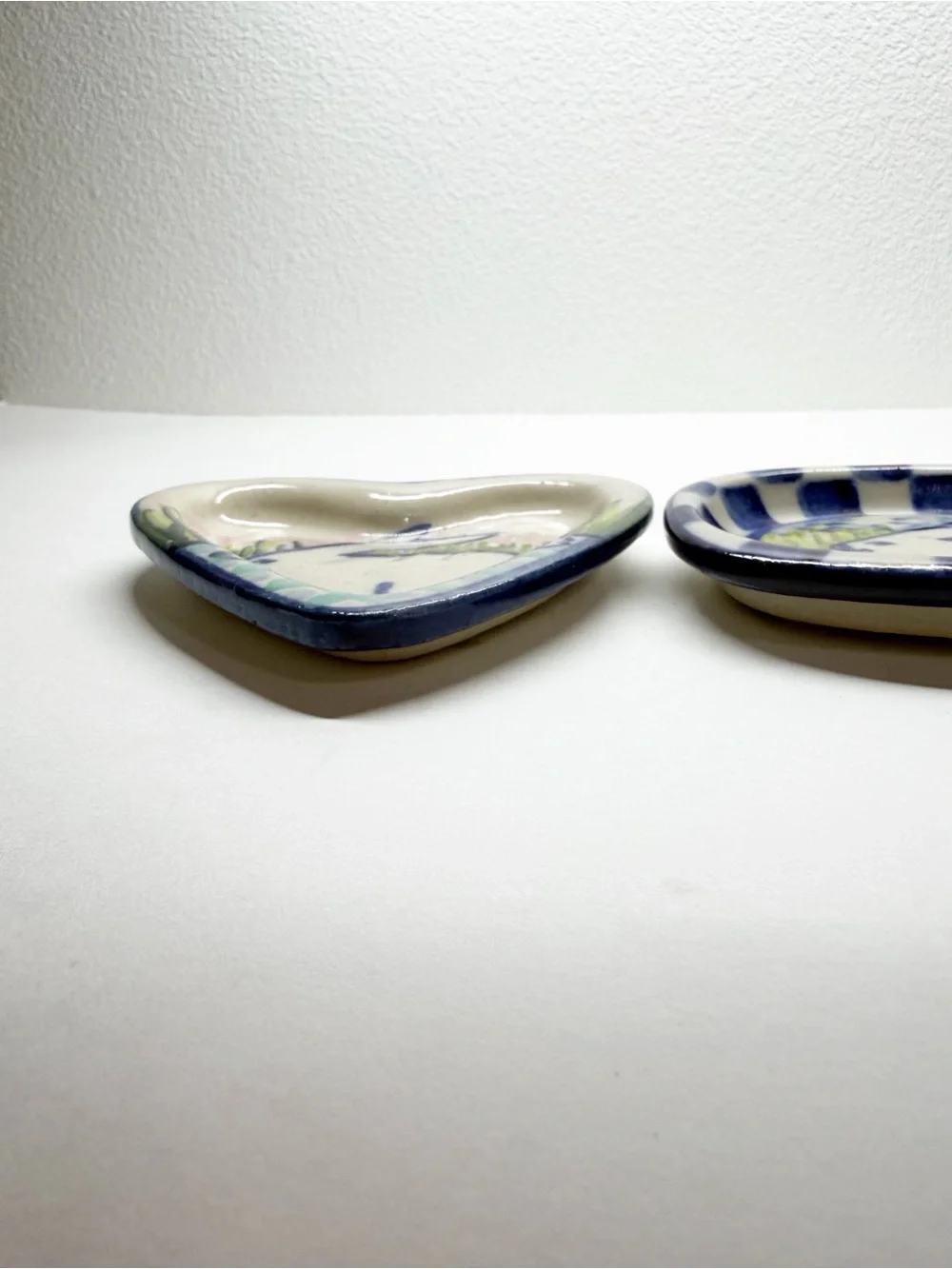 Vintage Debbie Dean Pottery Folk Art Bunny Rabbit Plates